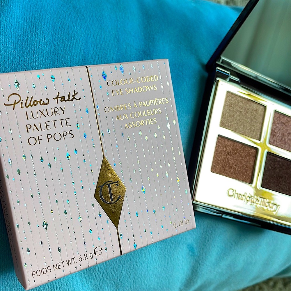 Pillow Talk Luxury Palette Of Pops by Charlottle Tilbury